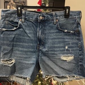 Old Navy Blue Slouchy Straight Jean shorts